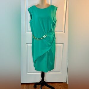 dressbarn sleeveless Green Dress with Gold Chain